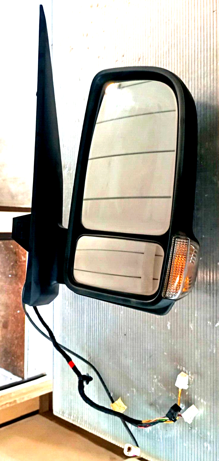 Mercedes Sprinter 3 W907 910 RWD rétroviseur droit électrique caméra