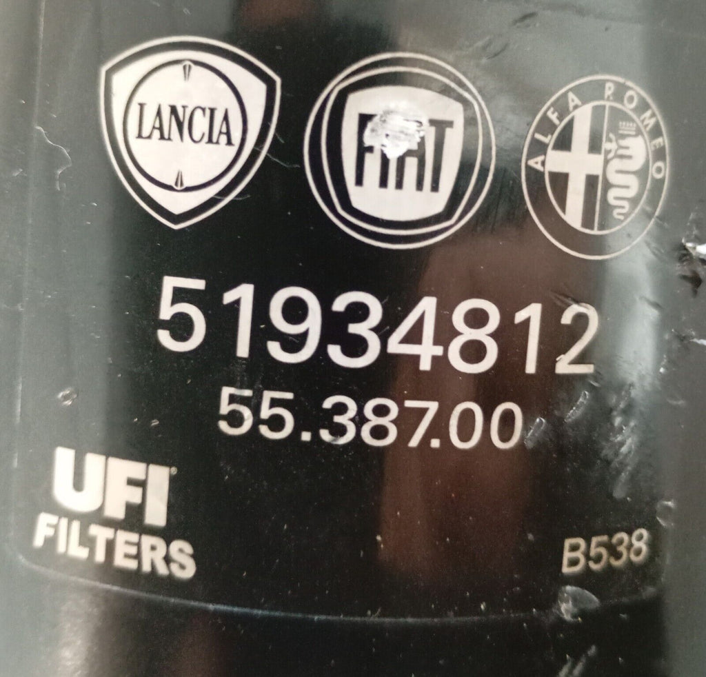 6399884