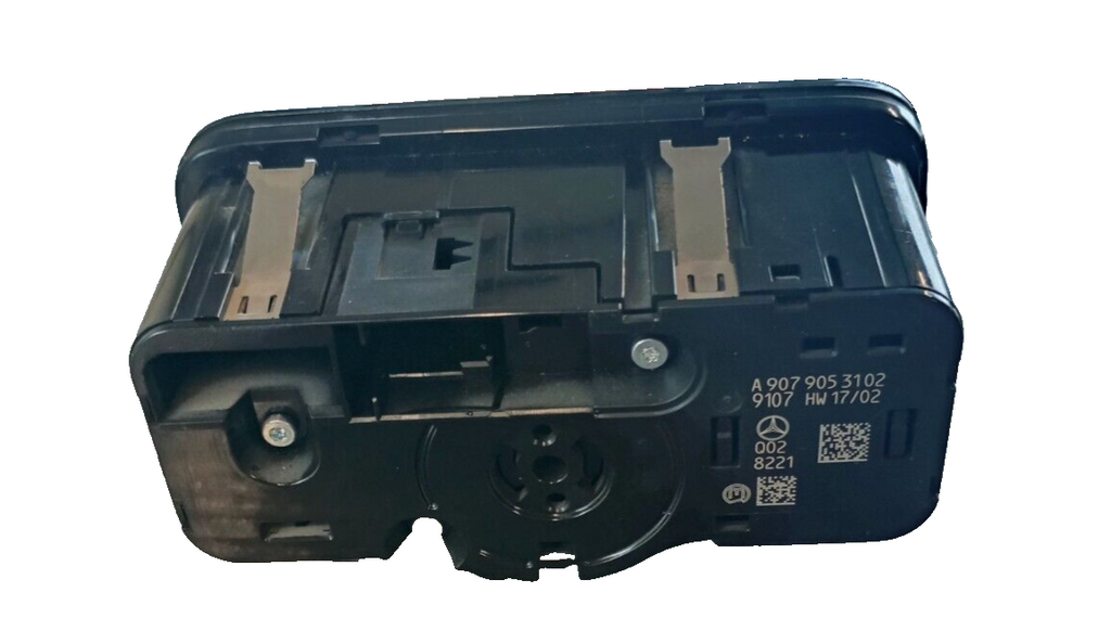 8922161