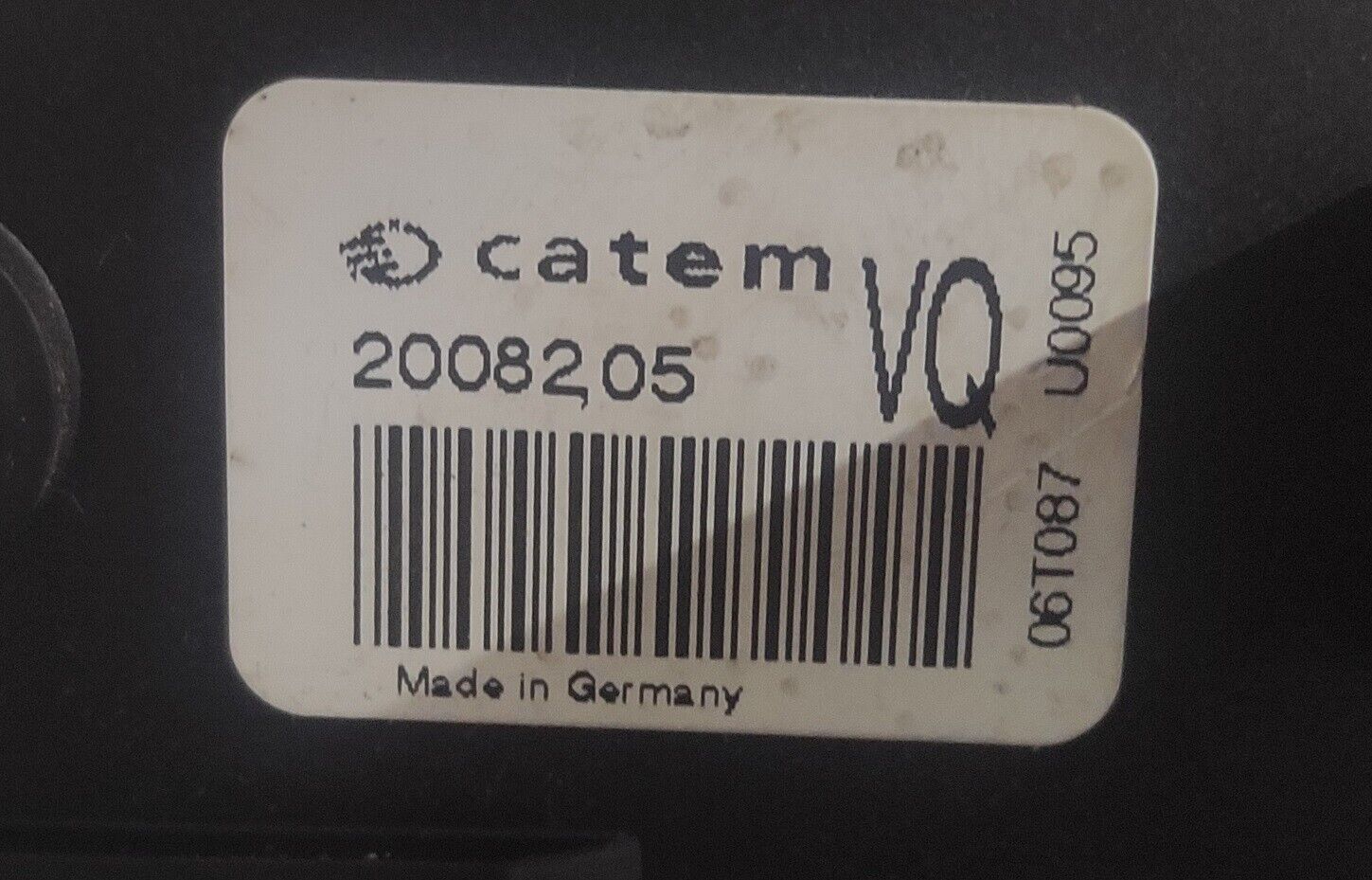6399854