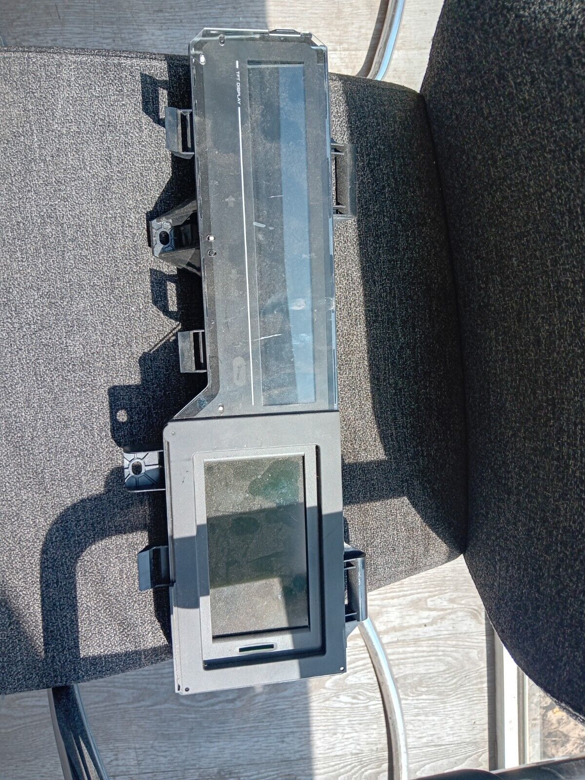 6399963