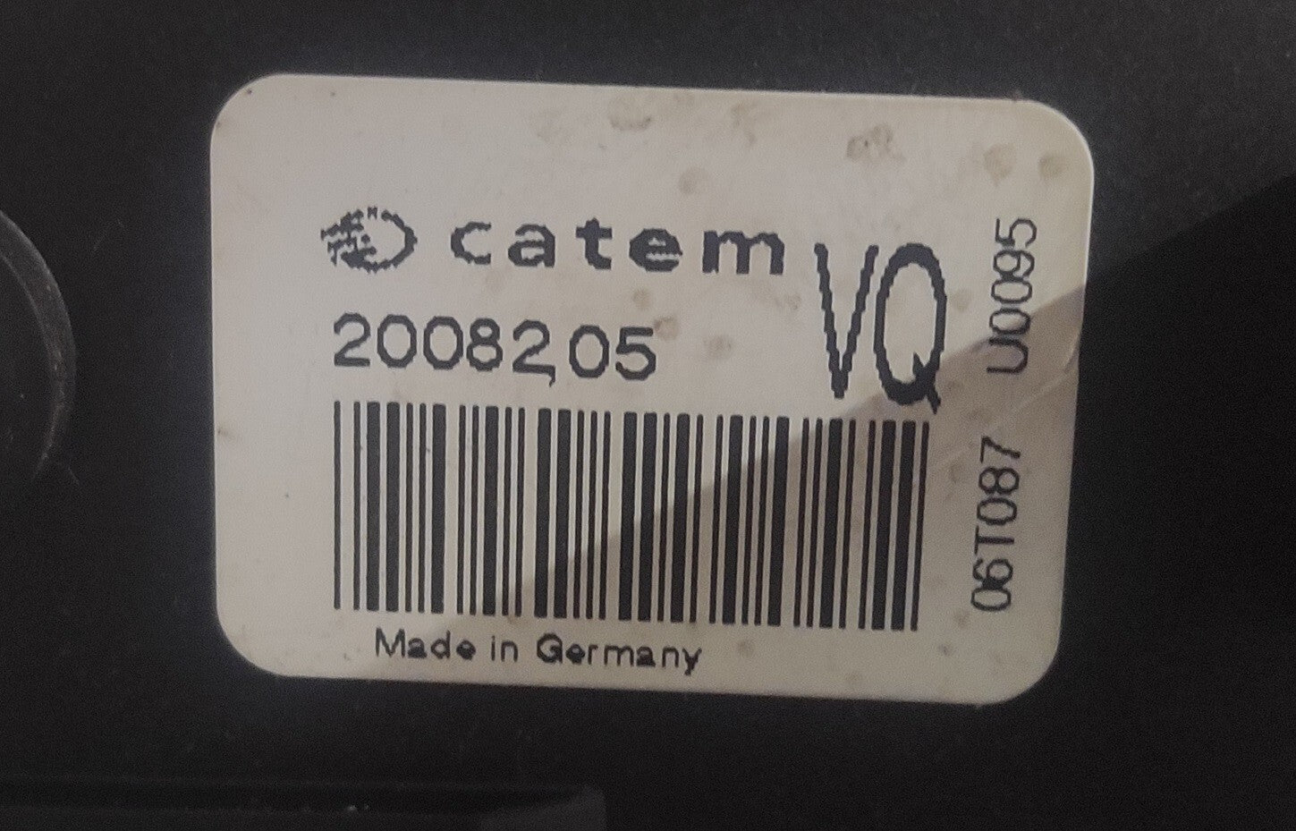 8922299